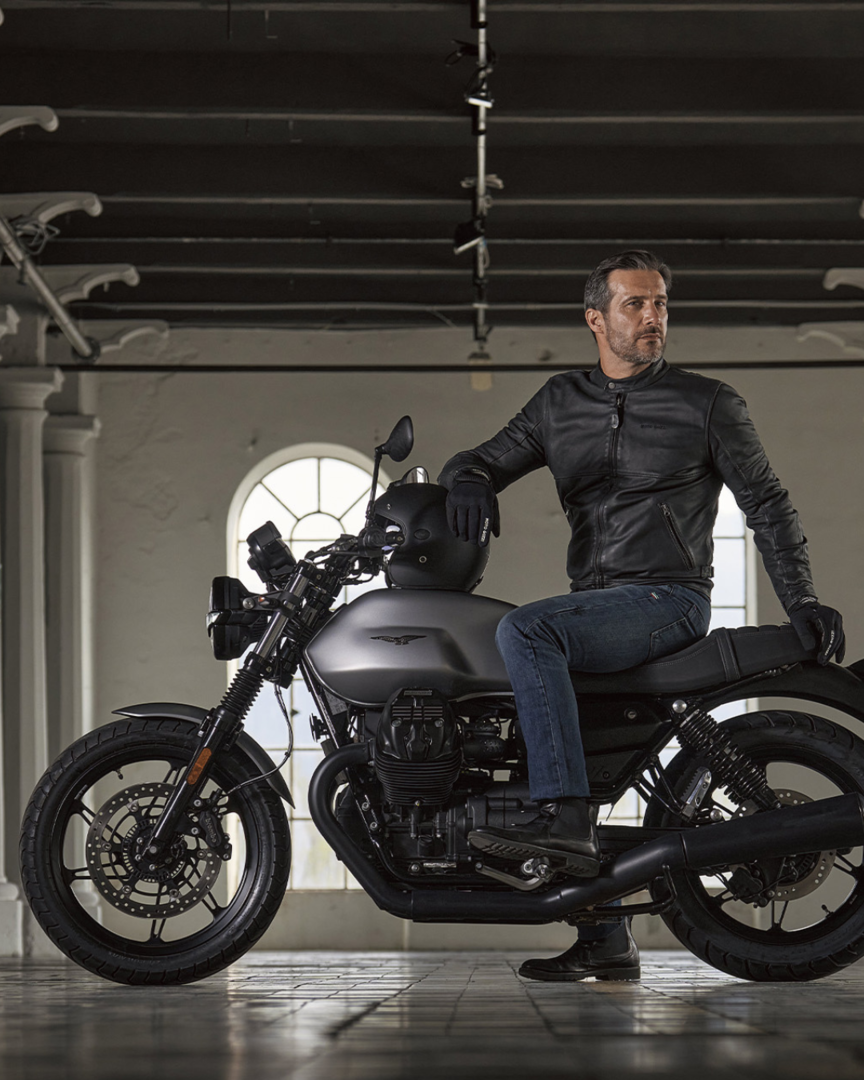 Moto Guzzi Bekleidung